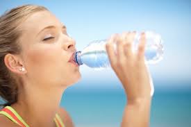 Como beber mais água?