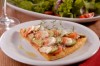 Pizza Integral de Abobrinha, Tomate e Mussarela de Búfala – Receita Vegetariana